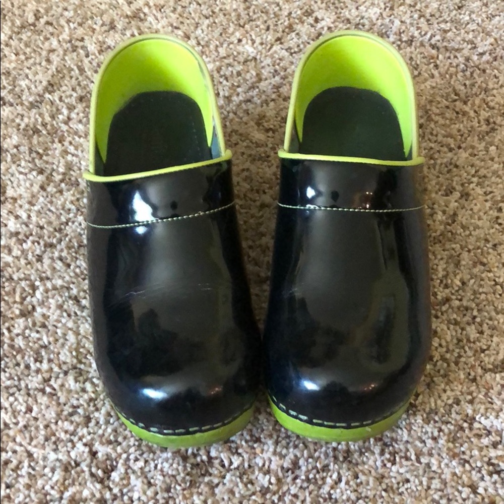 Comfortable shoes perfect for work